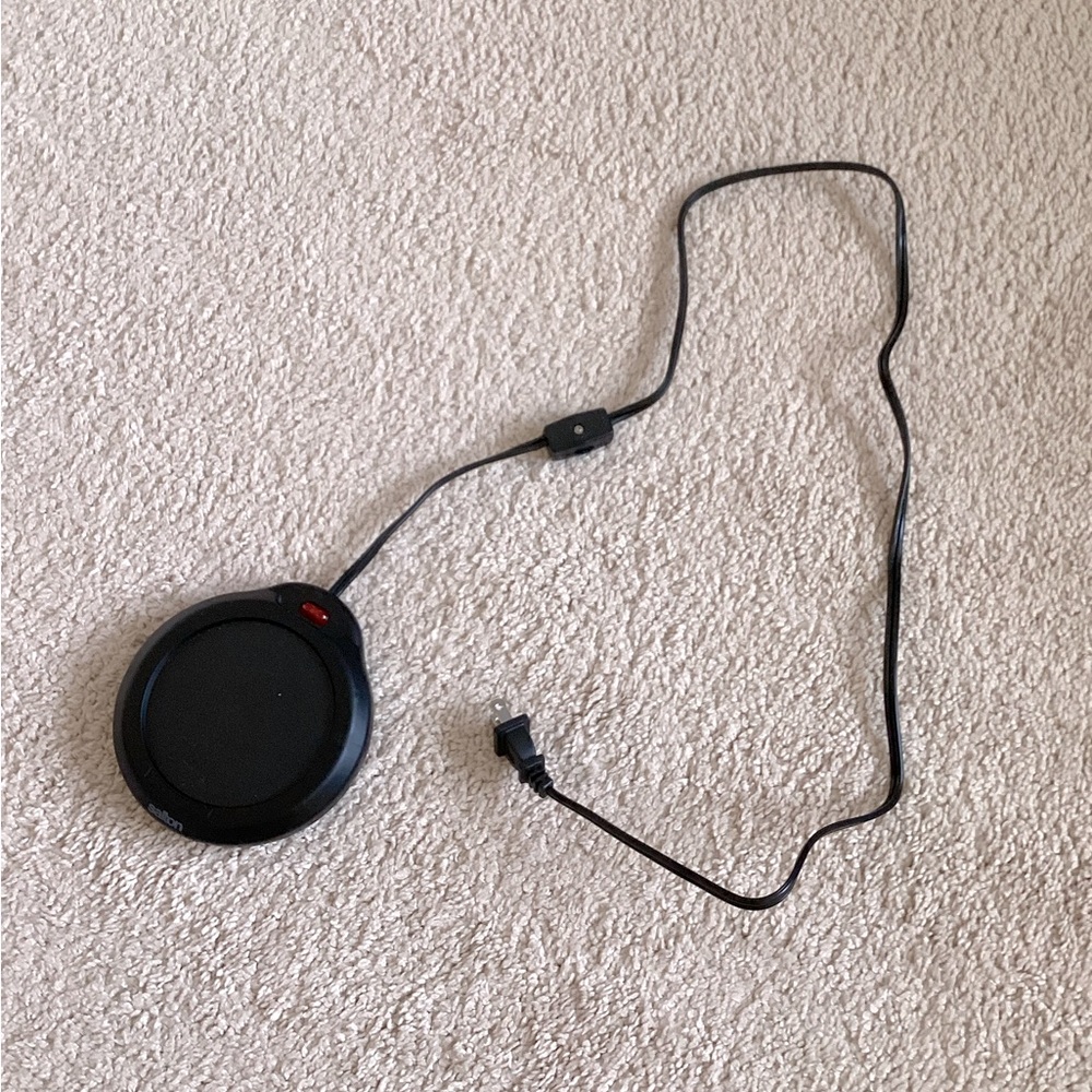 Black beverage warmer